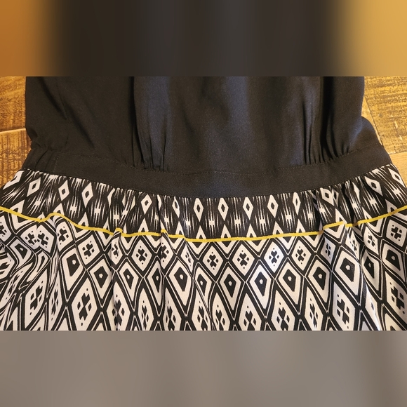 J. Crew Sleeveless Maxi Dress Geometric Black and White With Slit Size 00 - Picture 8 of 11